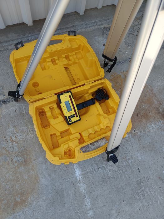 Set Laser Spectra profesional Hilti Nivela rotativa profesionala și laser de interior