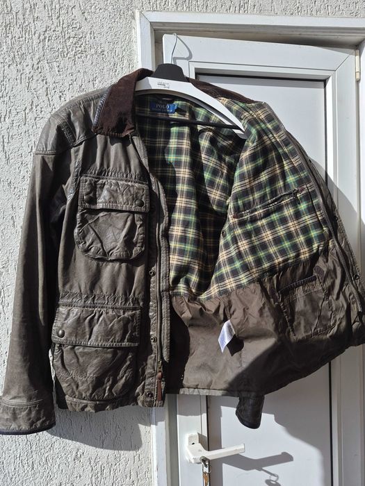 Vand geaca de piele noua Ralph Laurent. 1000 lei.