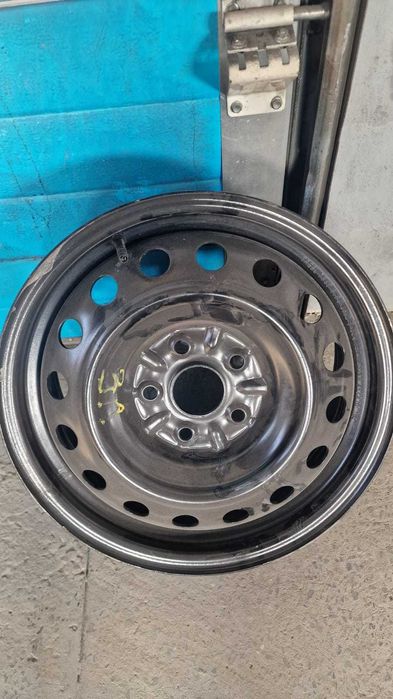 Шины 225/75R16 и диски Р 16