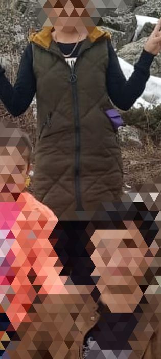 Безрукавка женские