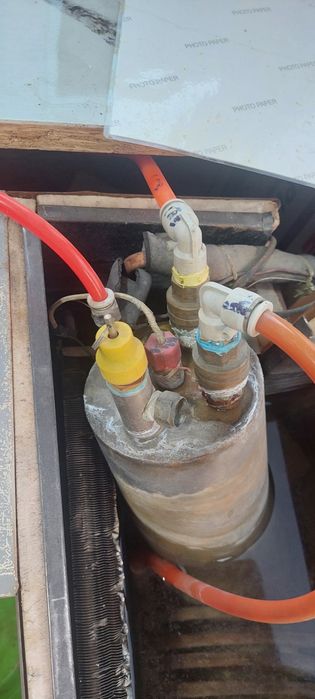 Газ вода апарат сотилади