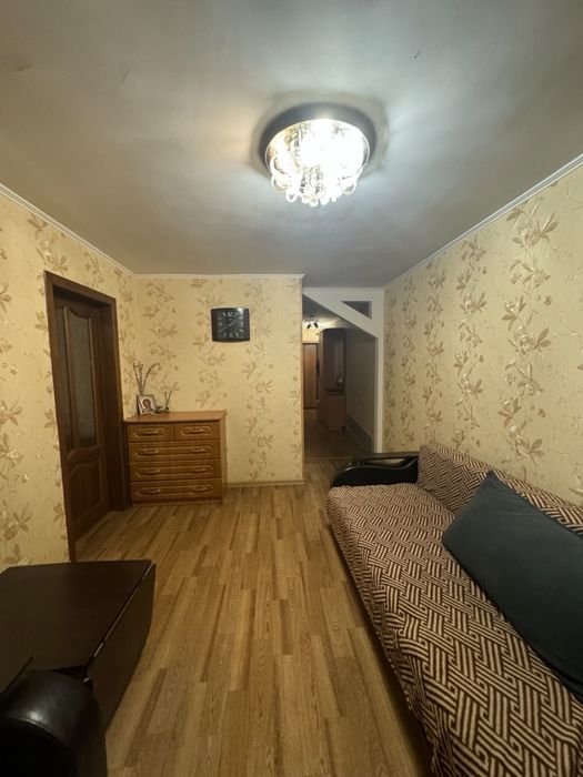 Трёхкомнатная в центре