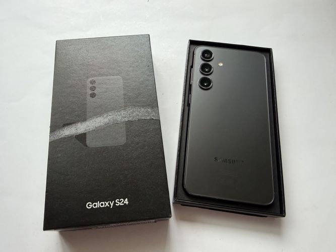 Samsung s24 продаётся