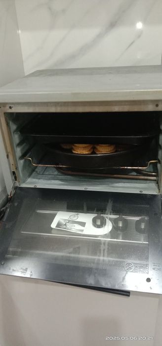 электрическая печка ,