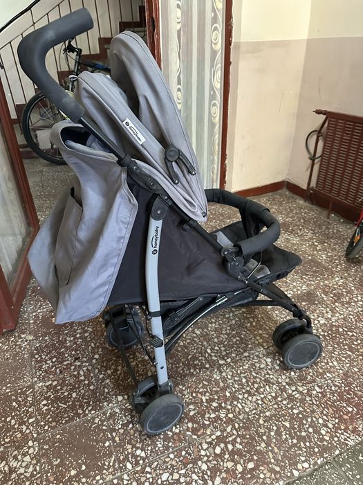 Carucior tip Umbrela usor si practic