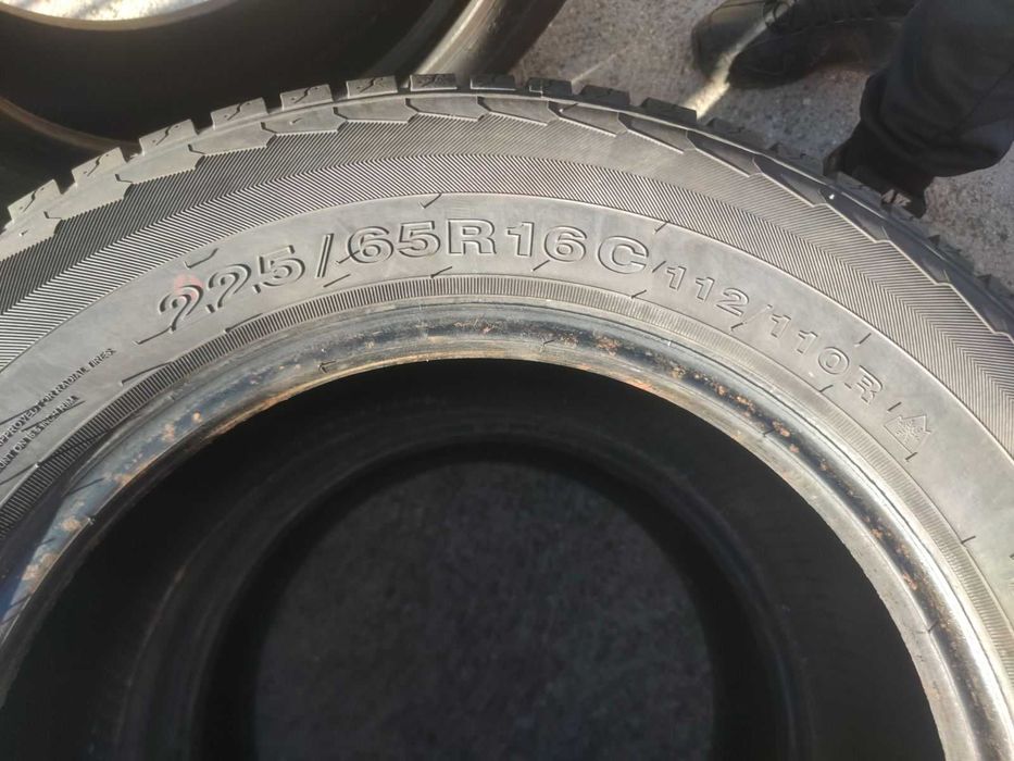 Goodride 225/65/16c