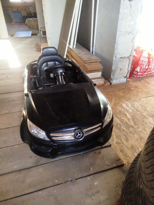 Mașinuță electrică copii Mercedes-Benz, 12V, Neagră - Funcțională