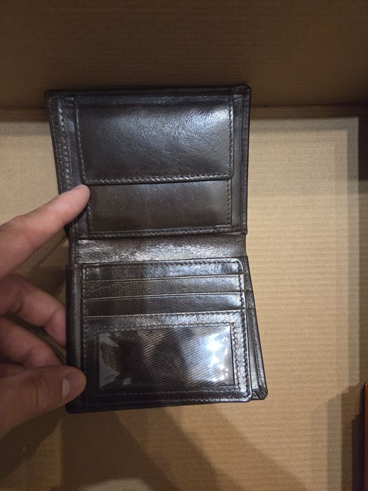 Портфейли/Тефтери от истинска кожа LOT