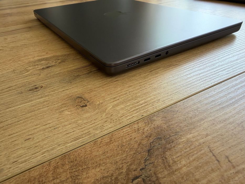 MacBook Pro 14" M3 PRO 11-CORE CPU/14-CORE GPU/18GB RAM/ 512GB SSD