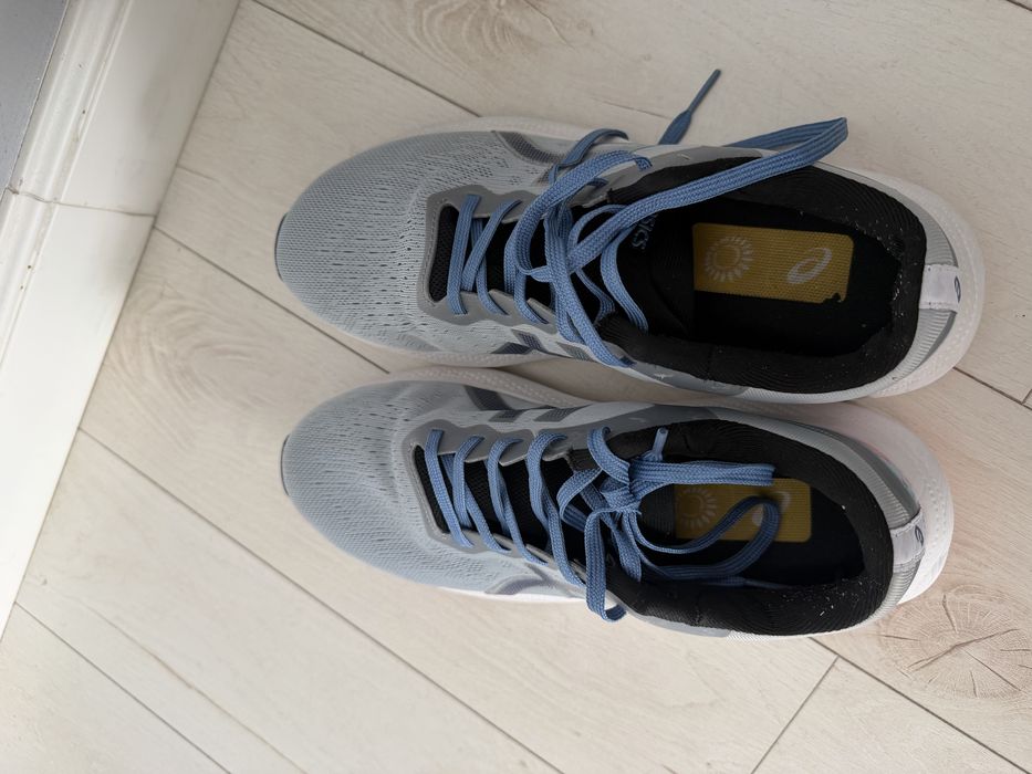 Кросовки Asics 40 размер