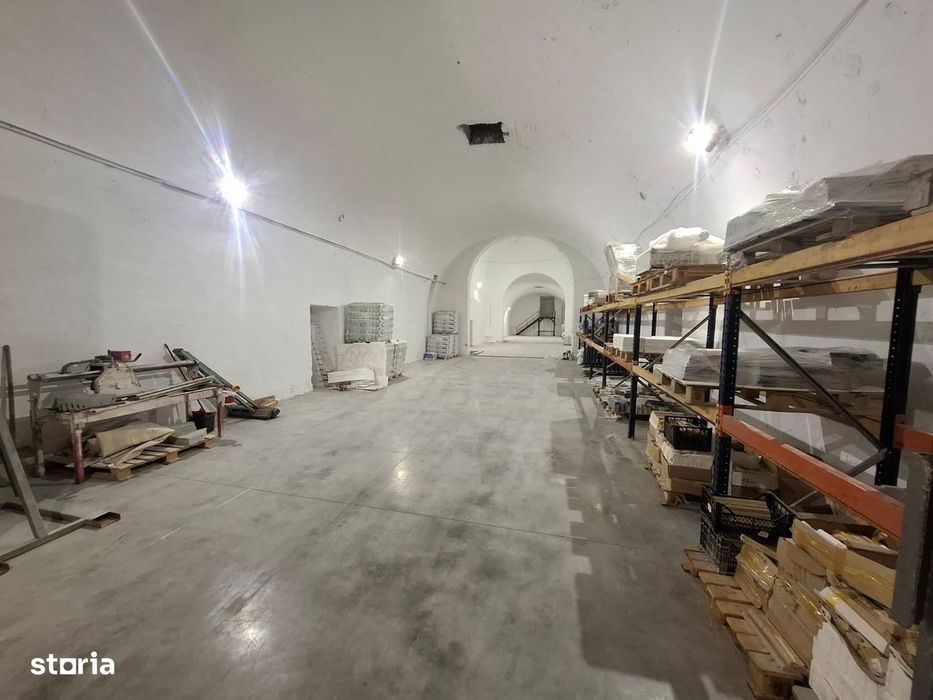 Inchiriez spatiu comercial 600 mp zona Aradul Nou ID: 45202
