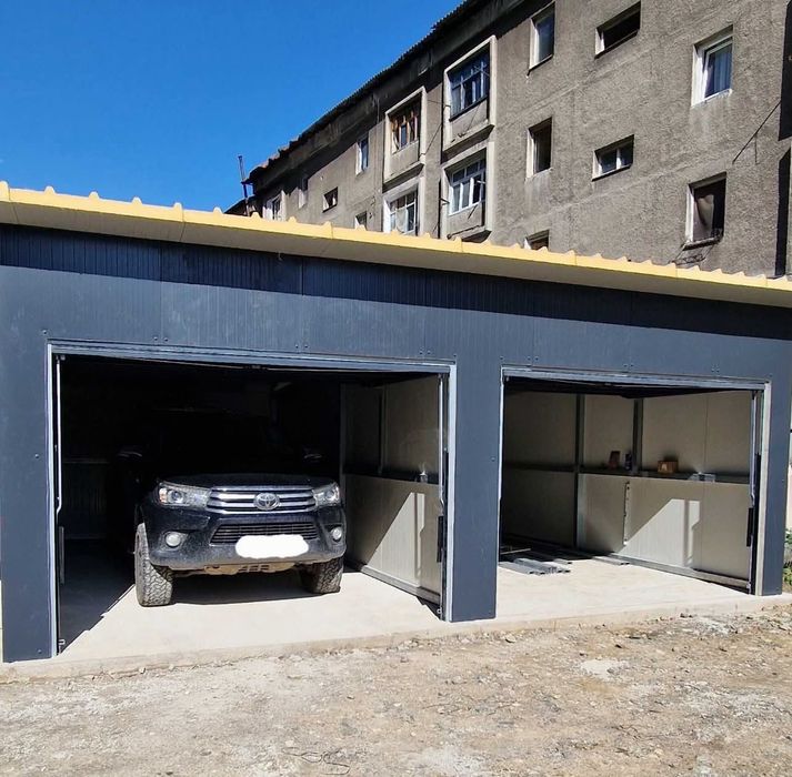 Vand garaj pe structura metalica din panouri sandwich termoizolante
