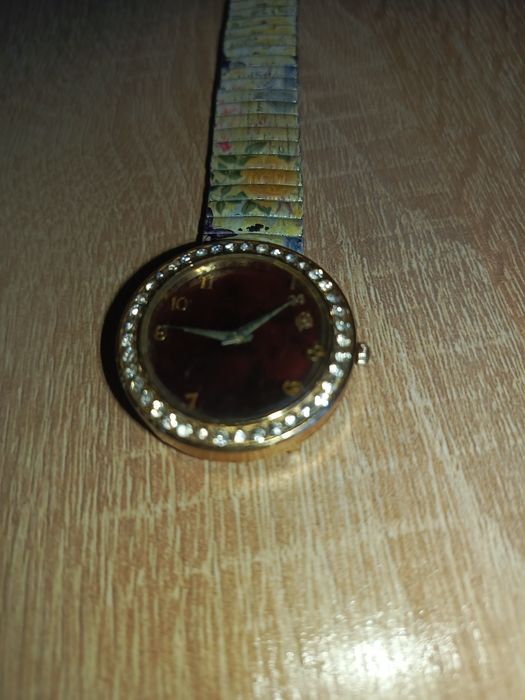 Ceas damă GROVANA Swiss – necesită mică reparație