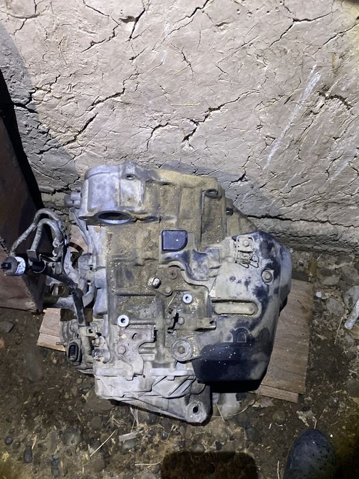 Продаеться коробка Акпп Камри 5 ступ