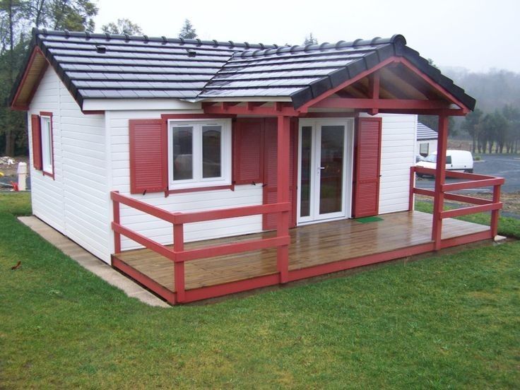 Vand case pe structura metalic  – Izolatie premium