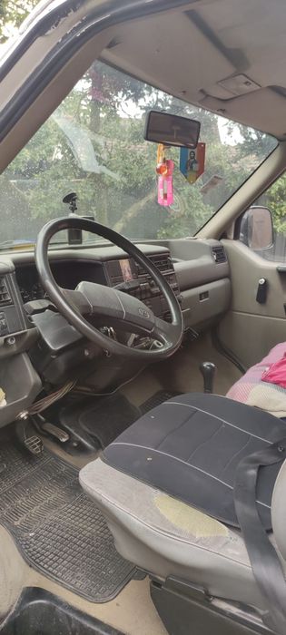Vând Volkswagen T4