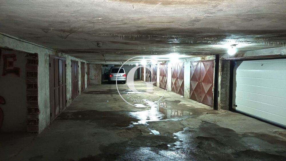 Продава се Гараж / Паркомясто в Перник, Център - 37 кв.м за 744 €/кв.м - Снимка #4