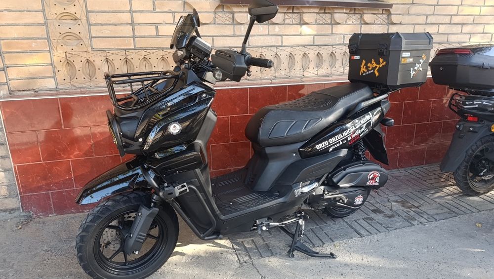 Skutir tank sotiladi