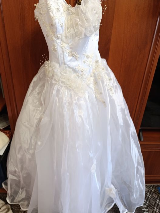 Продам свадебное платье
