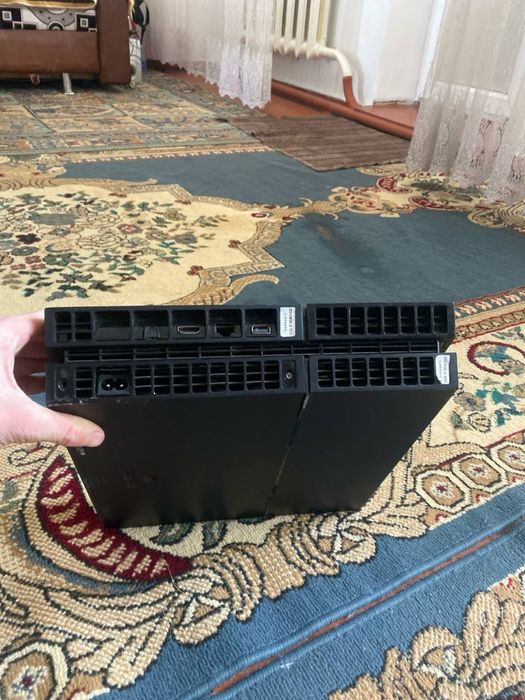 PS 4 FAT плейстейшен 4-ая