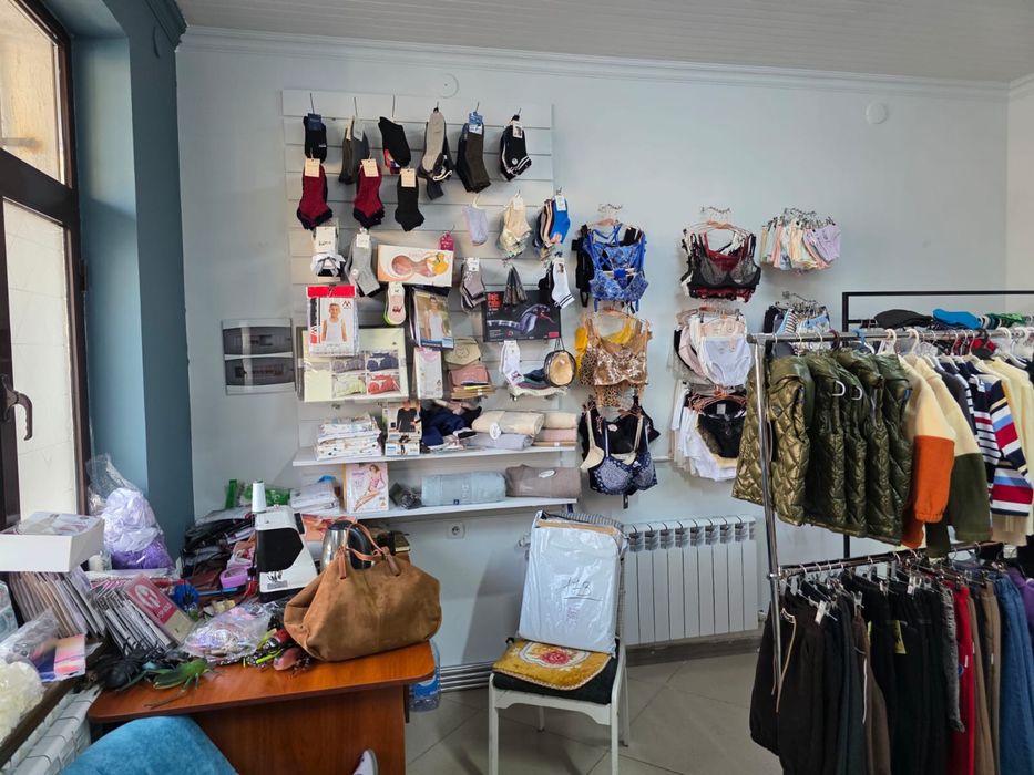 Продается готовый бизнес,бутик одежды.