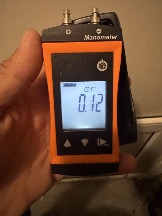 Manometru THL 200