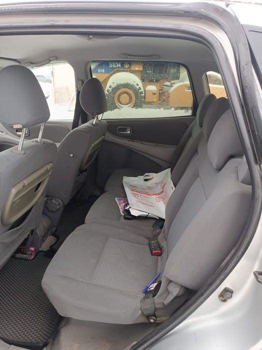 Продам  Nissan Almera Tino