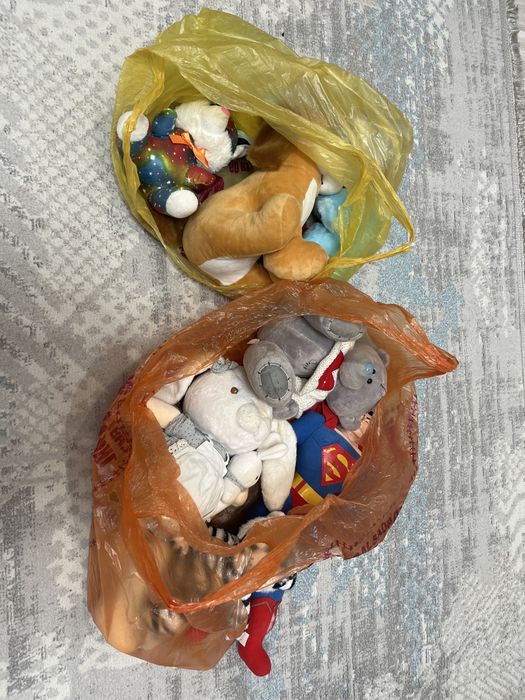 2 пакета плюшевых игрушек