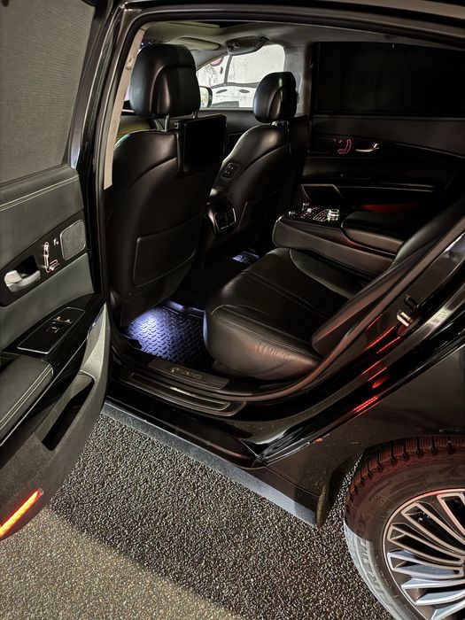 Продам машину kia quoris