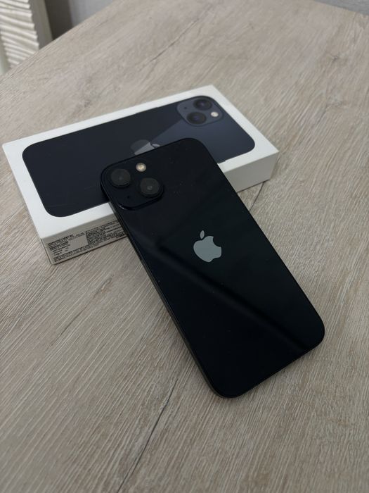 Продается Iphone 13