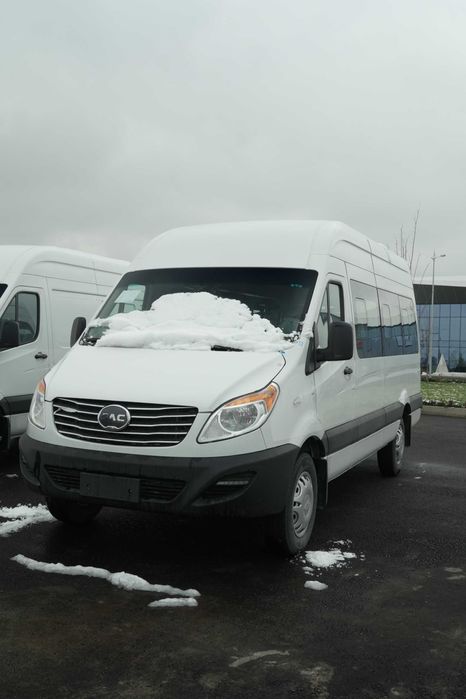 Mikra Aftobus 6mln sikitkada.