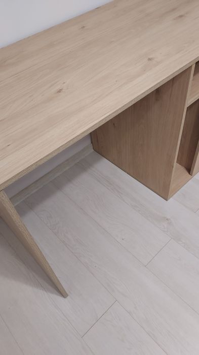 Birou nou, doar montat