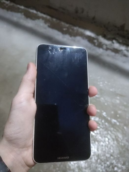 Обмен Huawei P smart, Y5 2019 2-sim