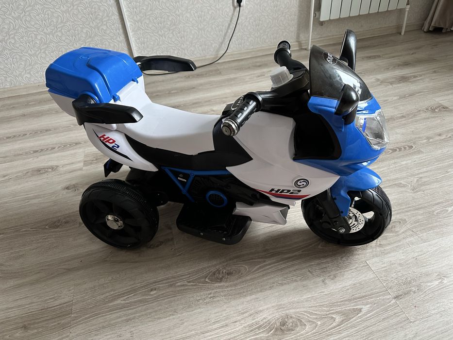 Мотоцикл на аккамуляторе