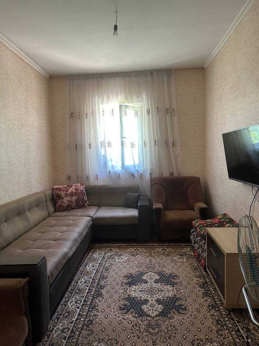 Продается свой 4-х комнатный дом 8 соток г. Чирчик