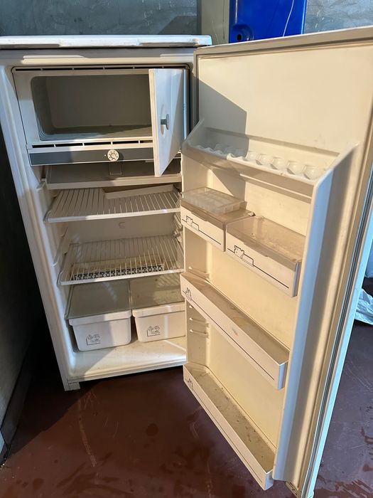 Холодильник Бирюса б/у