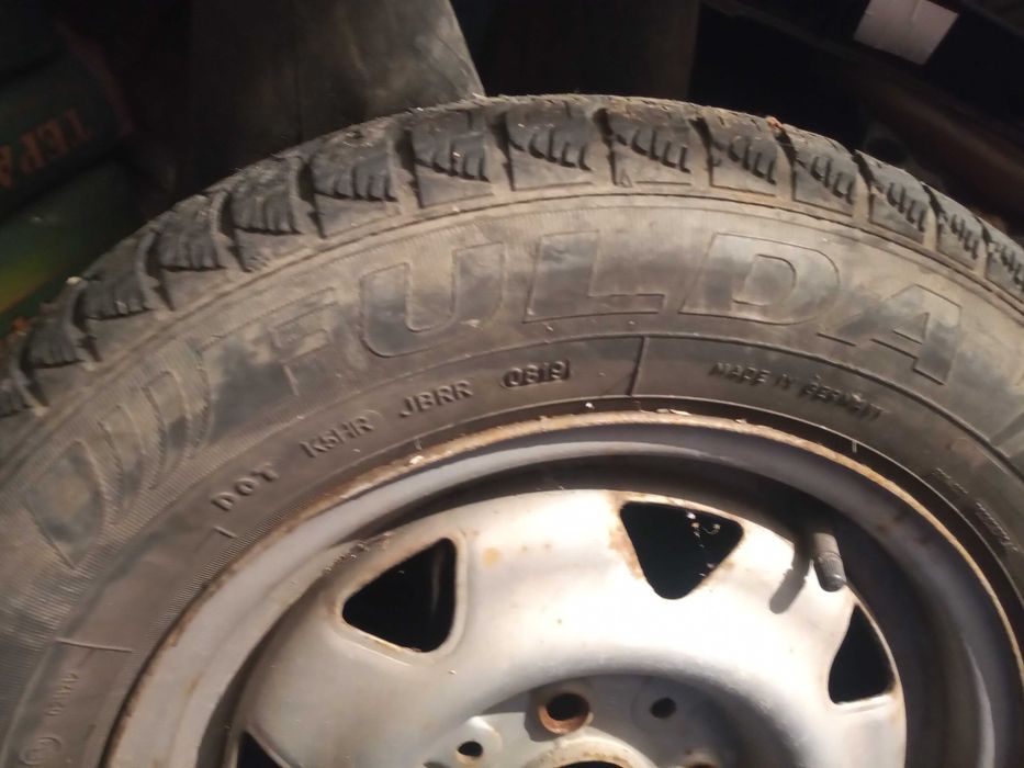 Автомобилни гуми 175/70/14 - DEBICA , KUMHO , FULDA , PNEUMAT