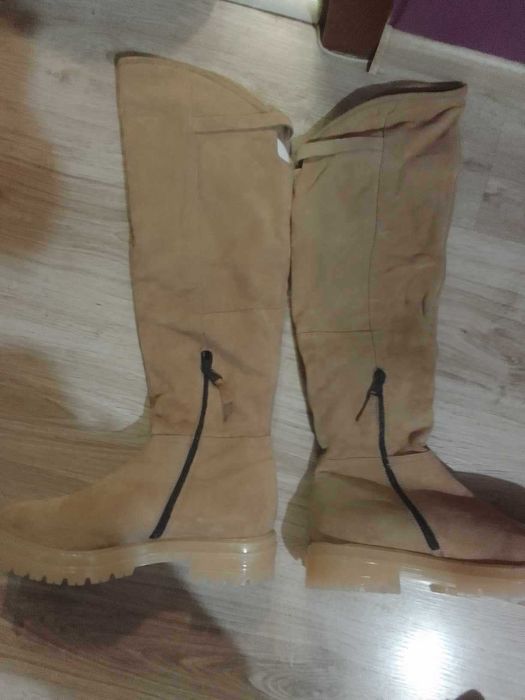 Дамски ботуши естествен велур