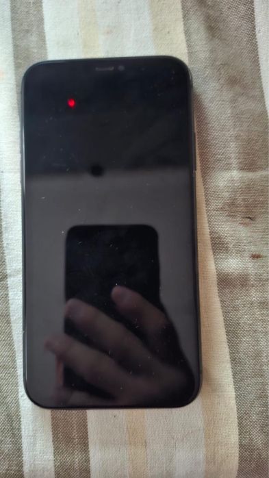 Айфон 11 сатылады