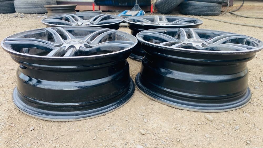 Диски R15 срочно продам