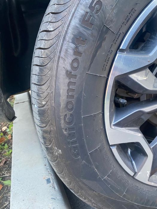 Шины летние 235/65/18