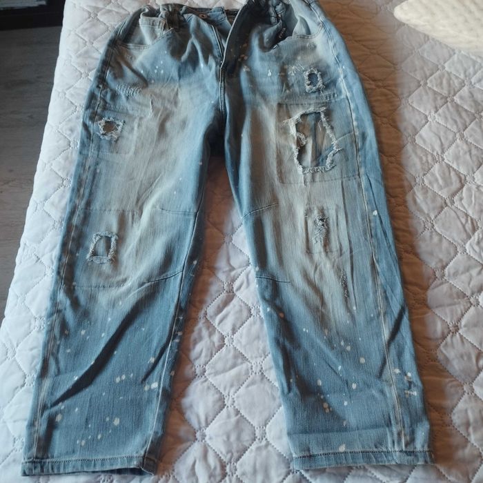 Кафяв дамски комплект и дънки- нови