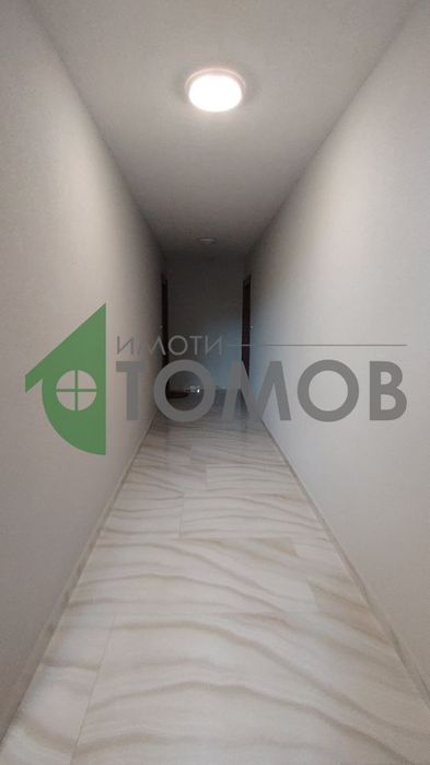 Двустаен апартамент в кв. Железник