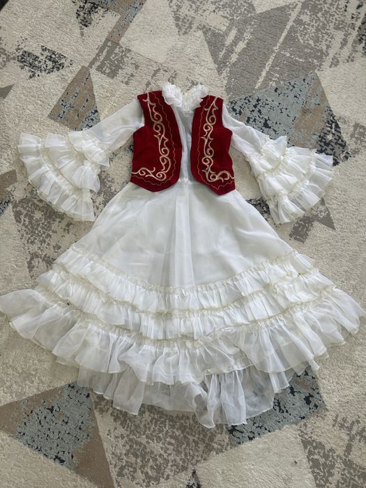 Праздничные детские платья