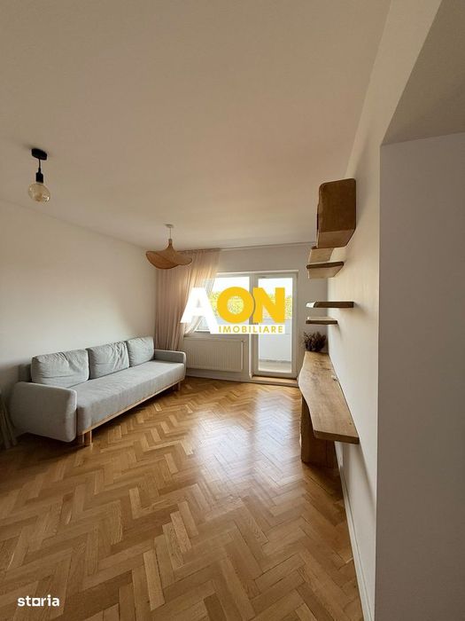 Apartament ultrafinisat, mobilat și utilat – vedere Cetatea Alba Iulia