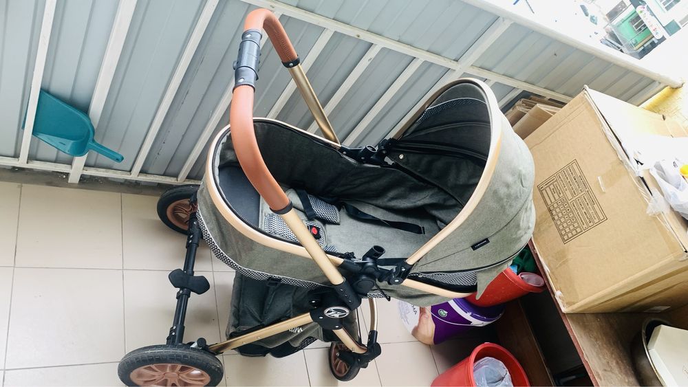 Продам коляску