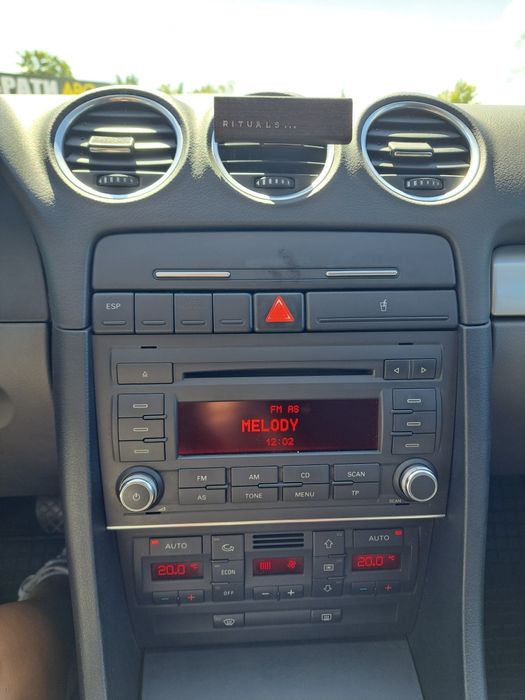 Продавам Сеат Ексео