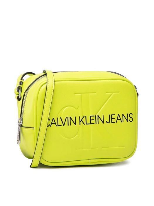 Дамска оригинална чанта Calvin Klein