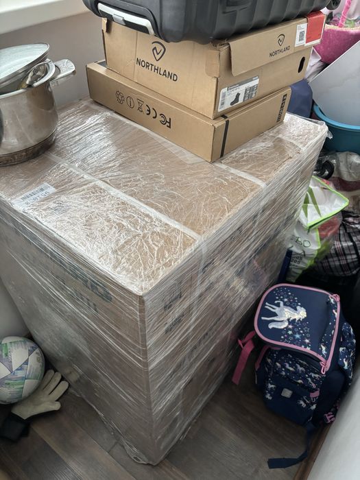 Продам морозильник