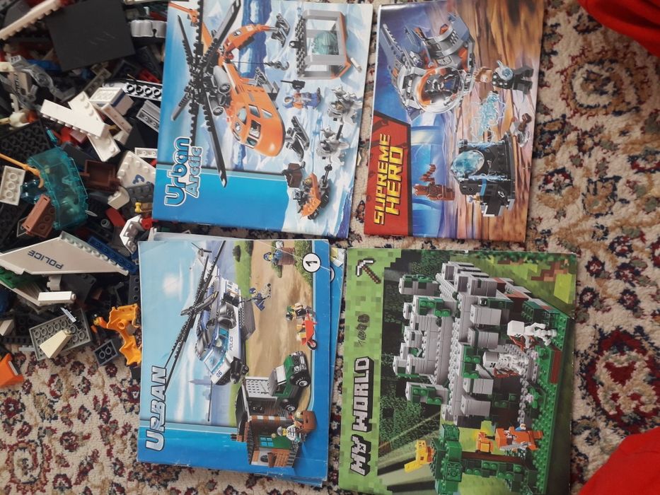 Лего игры разные.